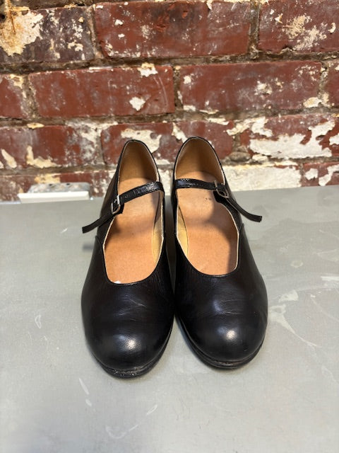 Second Hand Curtain Call Character Shoes-BLOCH