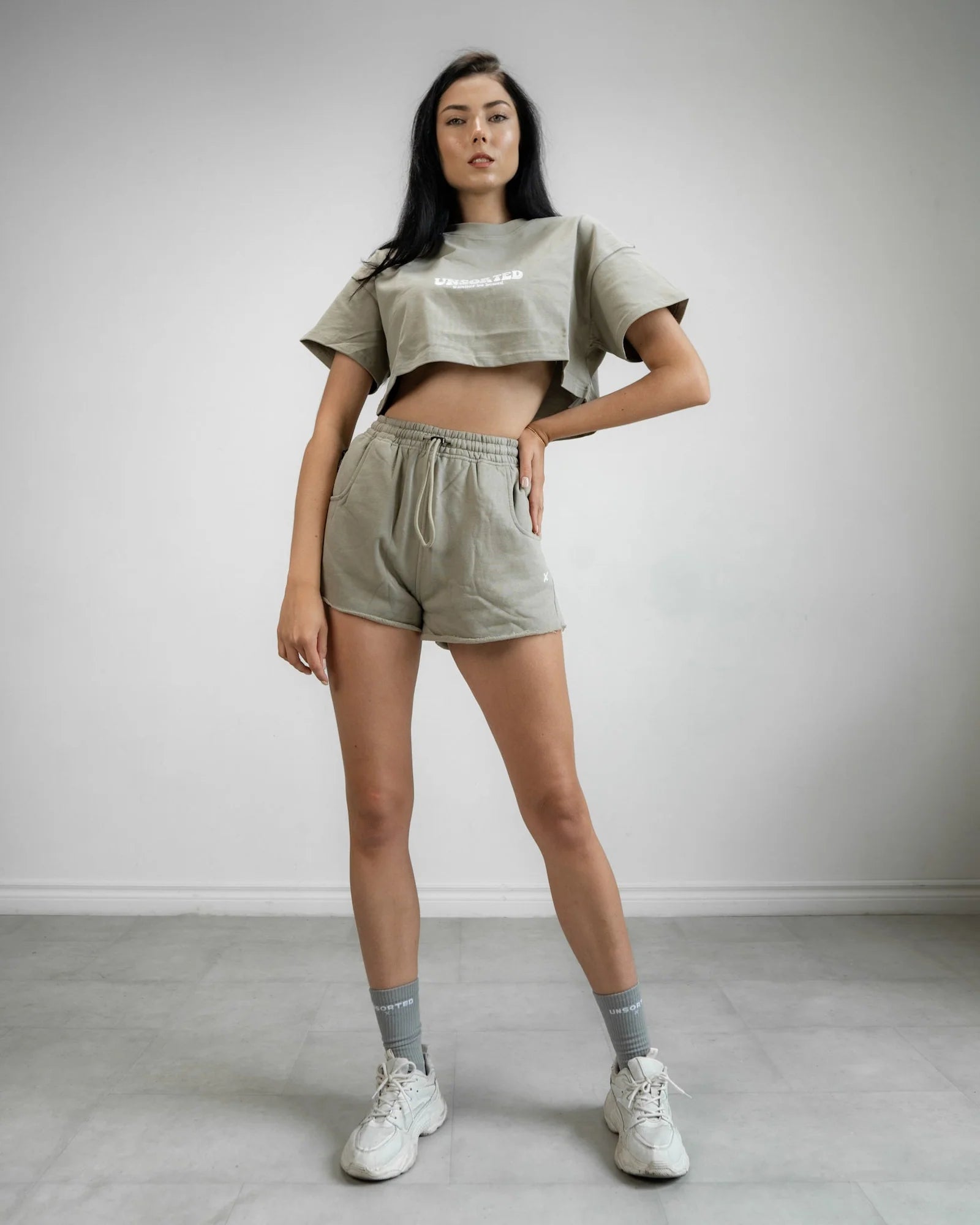 Unsorted x crop t-shirt 'Cannot be boxed'